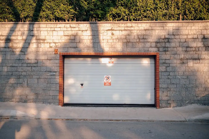 Understanding the Importance of a Secure Garage Door in Hurricane Preparedness